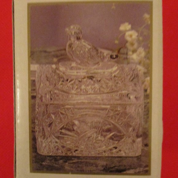 Crystal Trinket Box Song Bird Lidded Crystal Trinket Box Etched Crystal Songbird - Picture 2 of 12